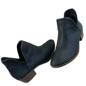 Lucky Brand Leather Perforated Ankle Boots Cut Out  Size 6M Black Baley Slip On